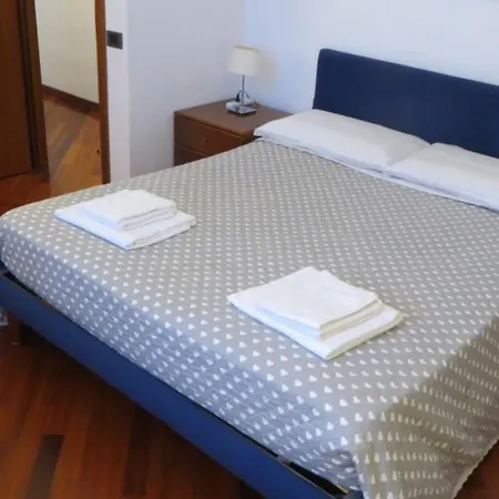 Semesterbostad Casetta A Borgo *